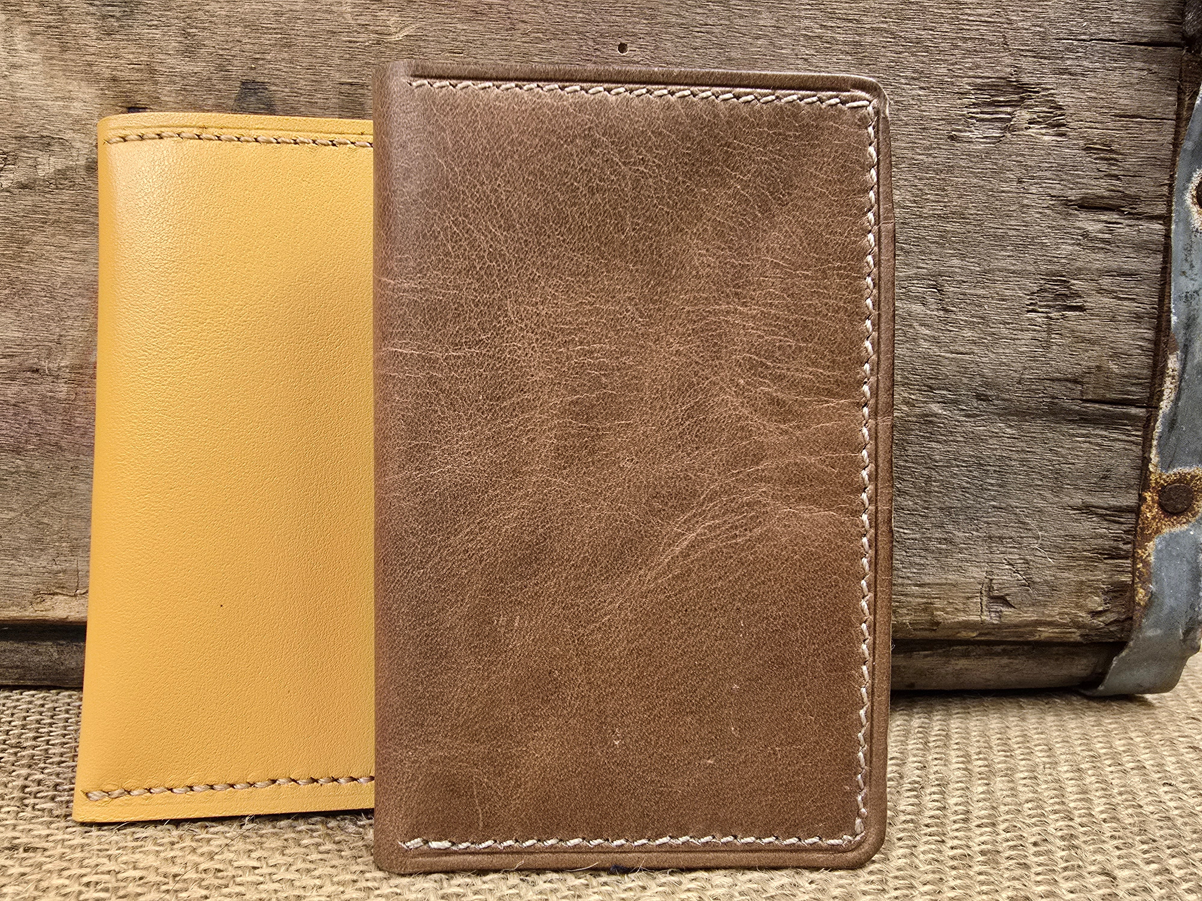 Bifold Card Holder L6