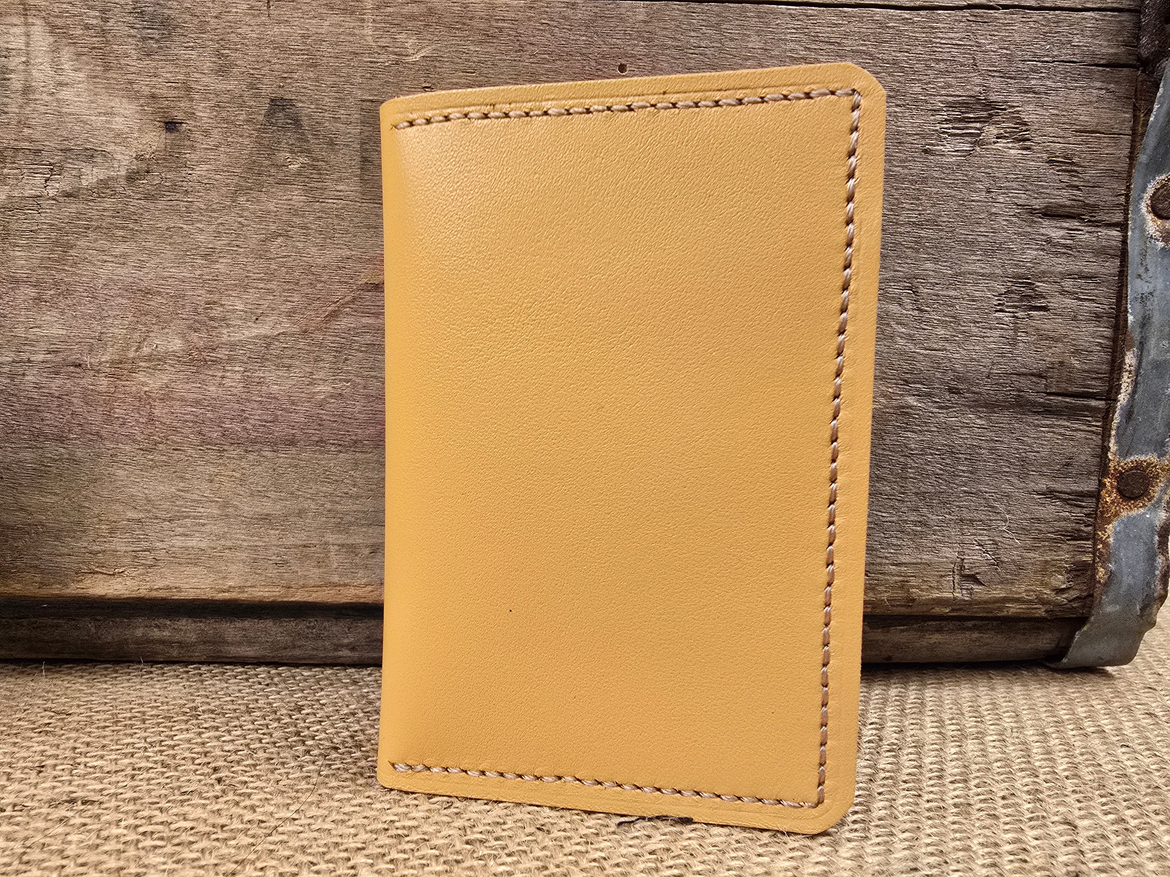 Bifold Card Holder L1
